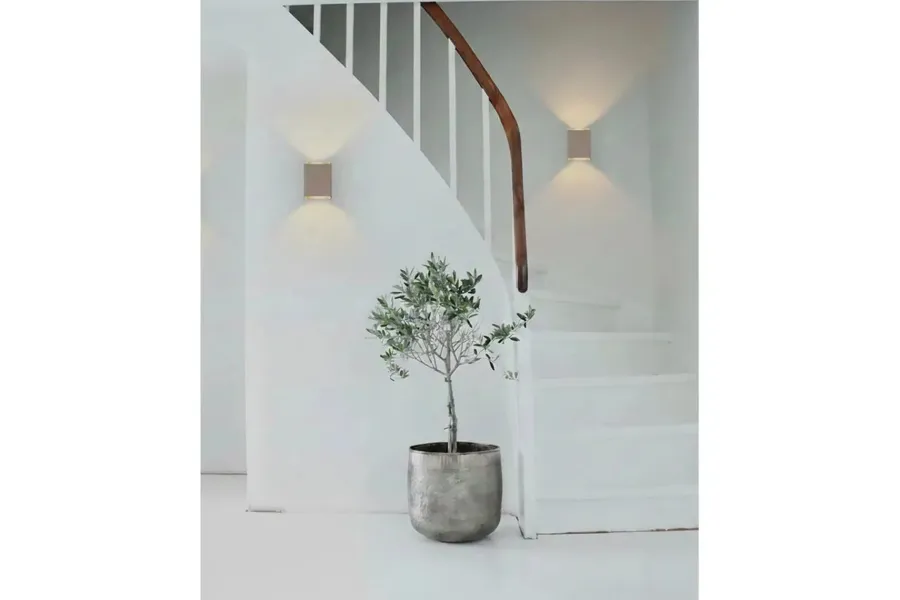New Antidark Shell vegglampe opp/ned lys 2700 Kelvin 14,6W IP65 - Dimbar