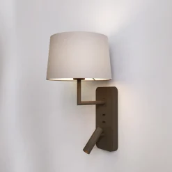 Clearance Astro Lighting Side by Side Grande vegglampe m/USB Bronse