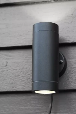 Outlet Marksløjd Sylinder vegglampe - Garden 24 - Svart