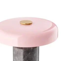 Discount Design by Us Trip oppladbar bordlampe - Sølv /Rosa blank skjerm Marmor