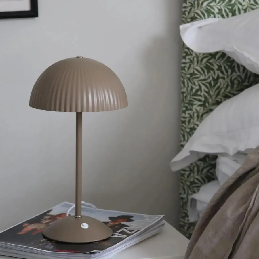 Outlet Marksløjd Zin bordlampe