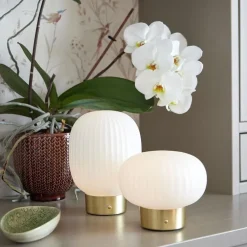 Outlet Ms - belysning Zoe bordlampe - Oppladbar Hvit / Messingfarget